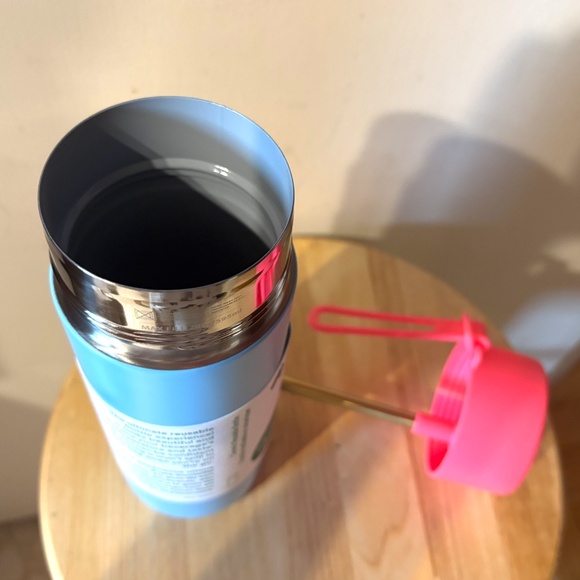 Frank Green light blue and pink 20 oz insulated bottle NWT - Picture 4 of 6